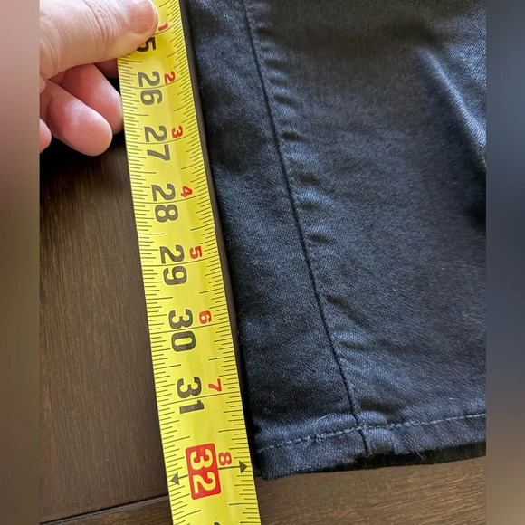 Uniqlo Black Stretch Jeans - 31x34 - Picture 6 of 13